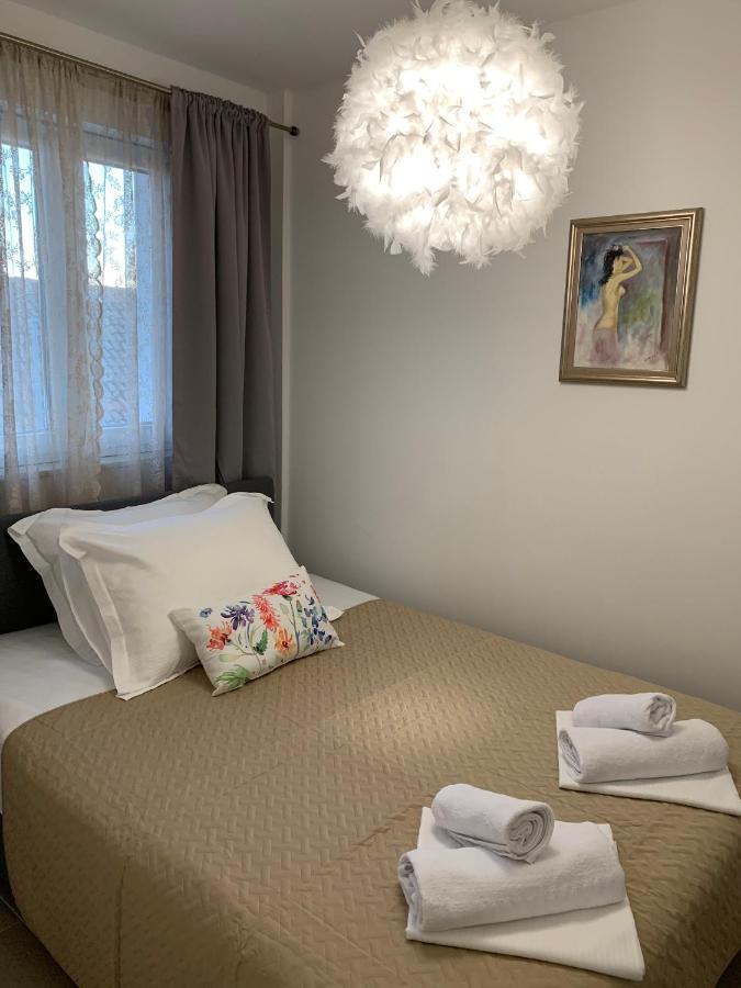 Apartman Onavi Makarska Exteriör bild