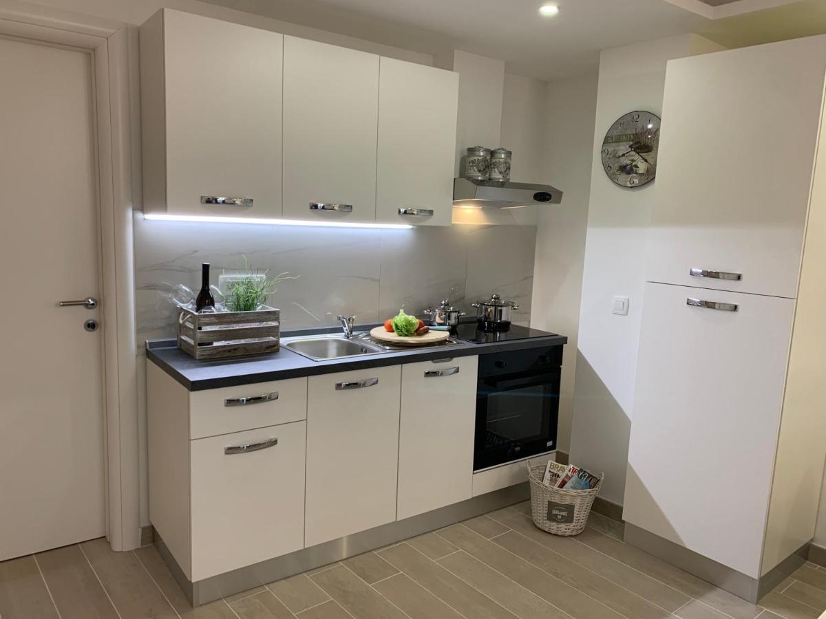 Apartman Onavi Makarska Exteriör bild