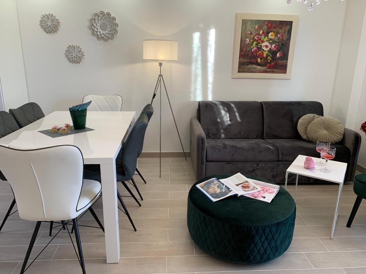Apartman Onavi Makarska Exteriör bild