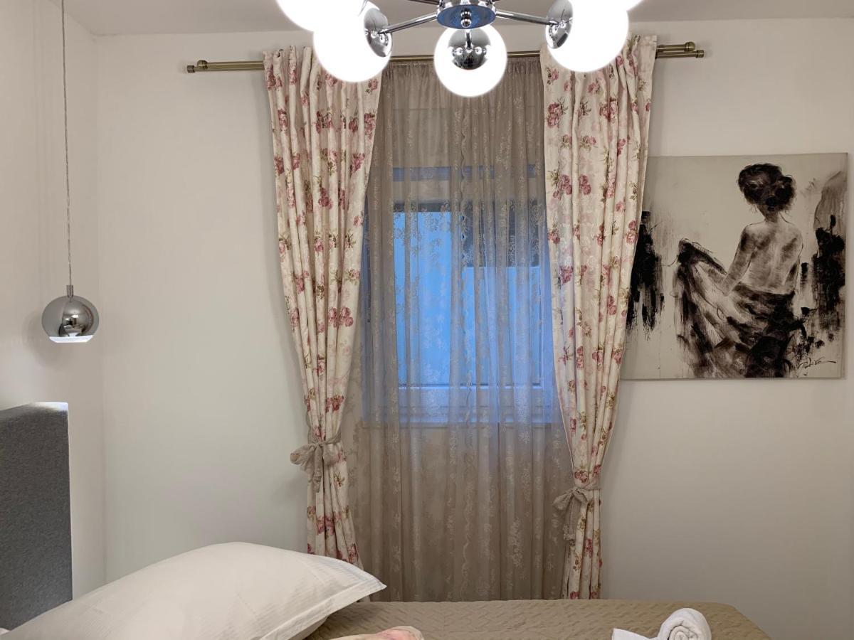 Apartman Onavi Makarska Exteriör bild