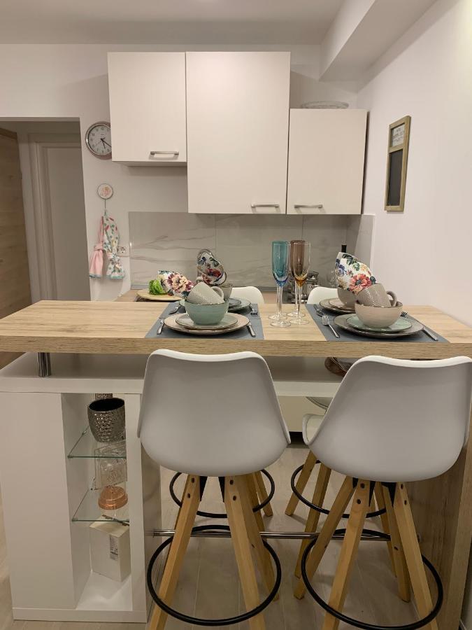 Apartman Onavi Makarska Exteriör bild