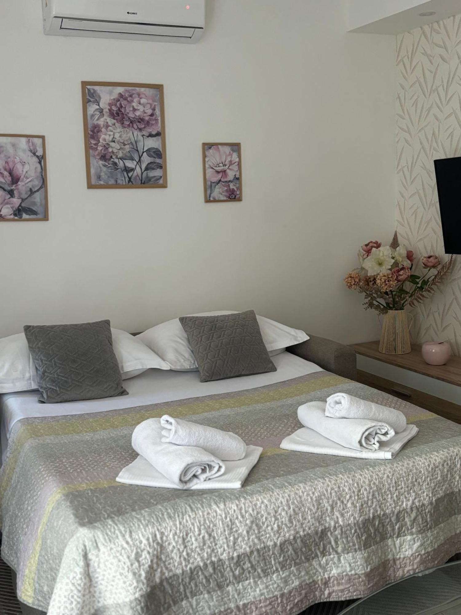 Apartman Onavi Makarska Exteriör bild