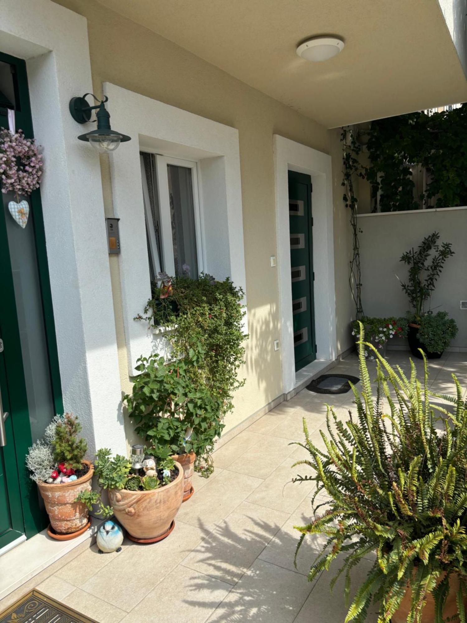 Apartman Onavi Makarska Exteriör bild